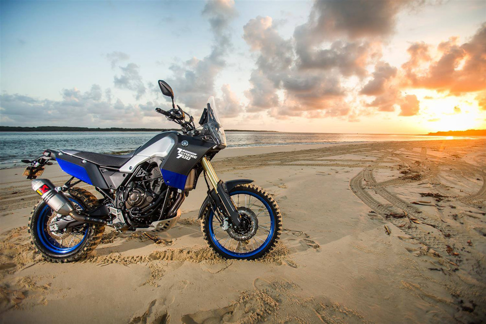 Yamaha Ténéré 700 - почти готов... или още прах в очите? Този път от брега на морето