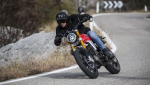 Fantic Caballero 500 вече с цена. Италианците показаха и ел-версия