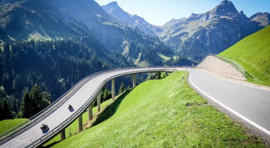 Проходът Хохтанберг - Hochtannbergpass: много зелен и скоростен