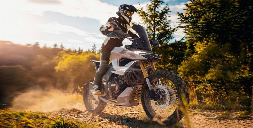 Концептуален Kawasaki Versys, или бъдещата система, която ще адаптира междуосието си към терена