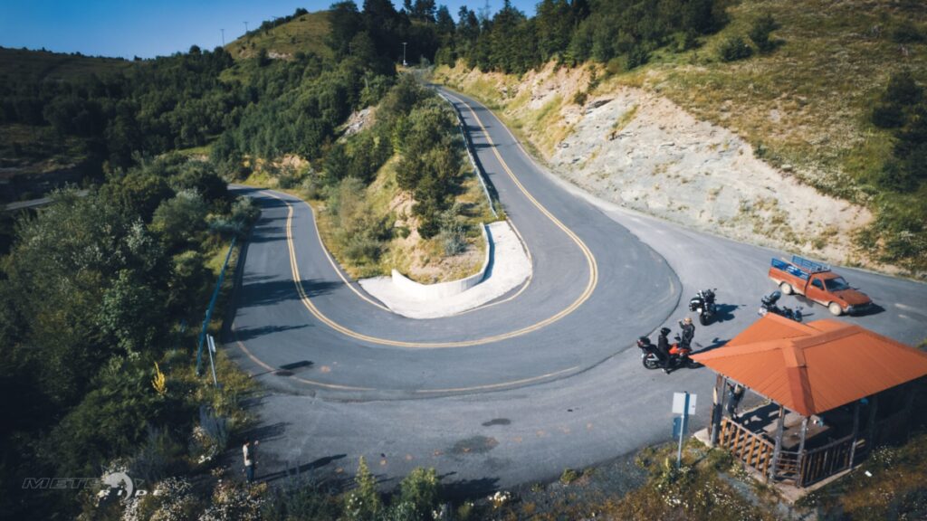 Проходът Котили/Котелци (Passo Kotili) - Златното украшение на Нестрам и Грамос